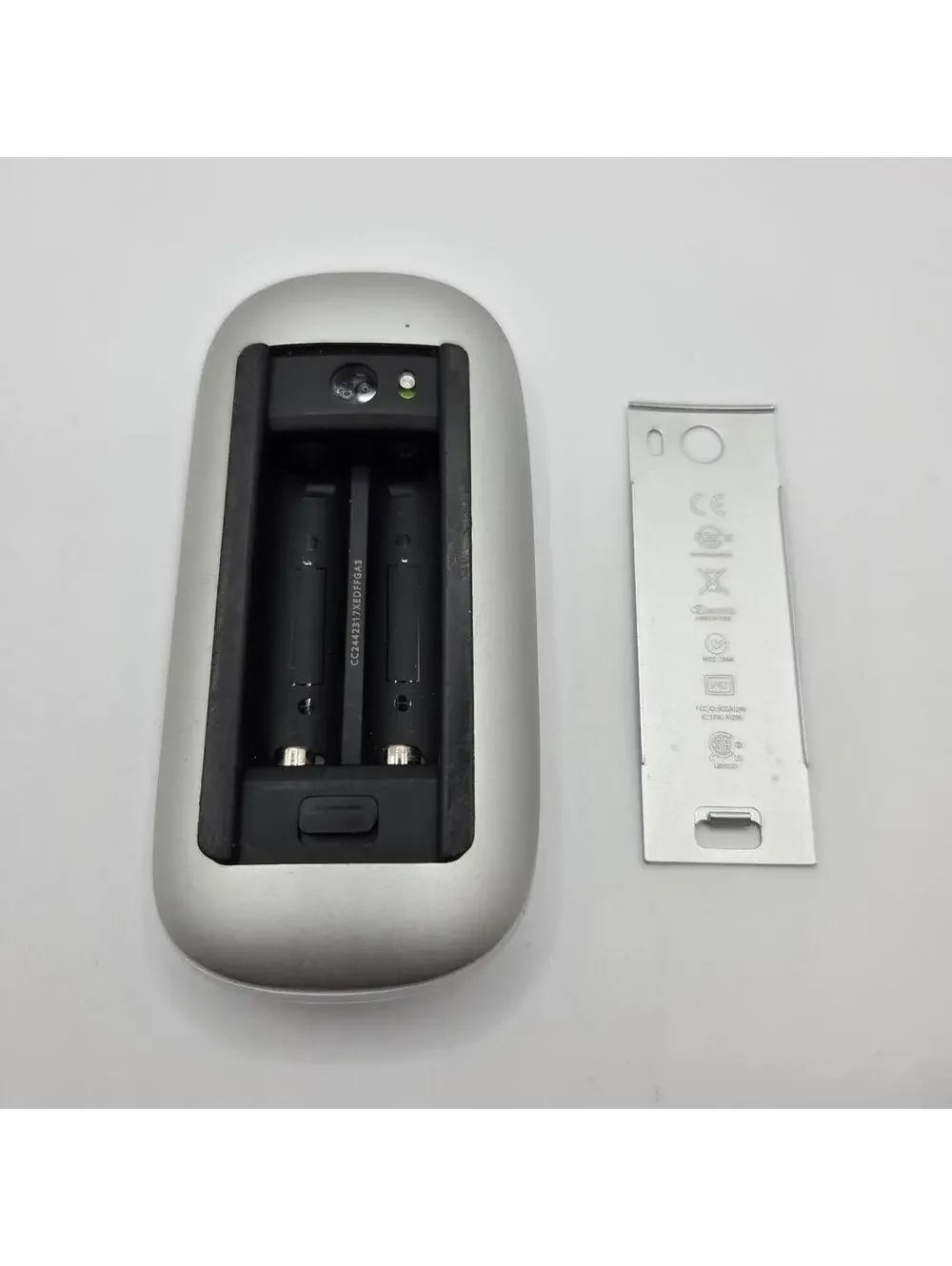Apple Magic Mouse Model A1296 Wireless Bluetooth Multi Touch Laser Mouse Tested